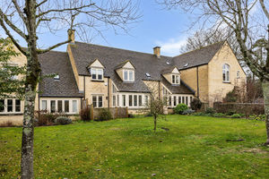 Photo 35- click for photo gallery